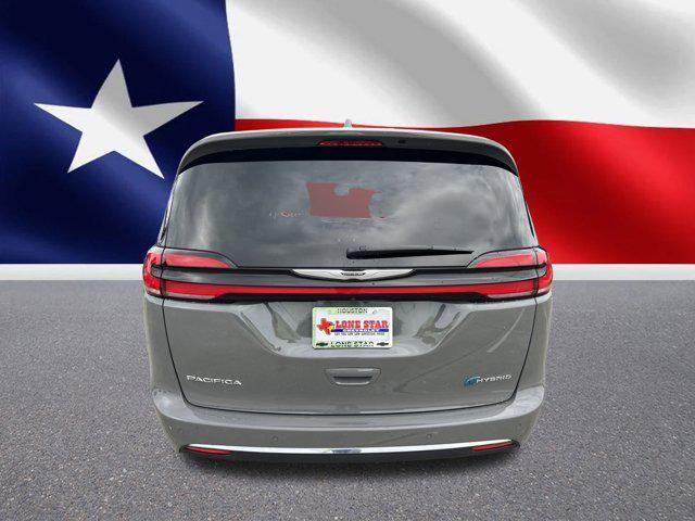 used 2022 Chrysler Pacifica Hybrid car, priced at $32,999