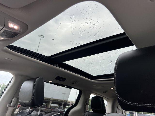 used 2022 Chrysler Pacifica Hybrid car, priced at $32,999