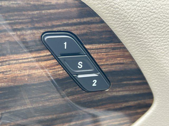 used 2022 Chrysler Pacifica Hybrid car, priced at $32,999