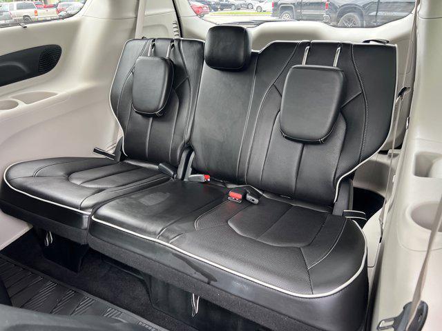 used 2022 Chrysler Pacifica Hybrid car, priced at $32,999