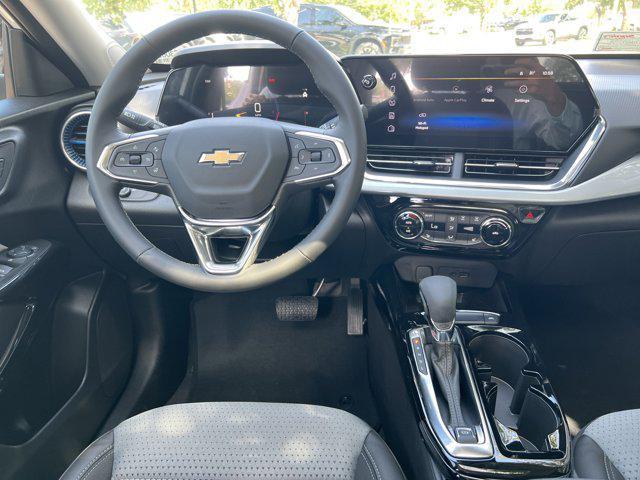 new 2025 Chevrolet Trax car, priced at $25,130