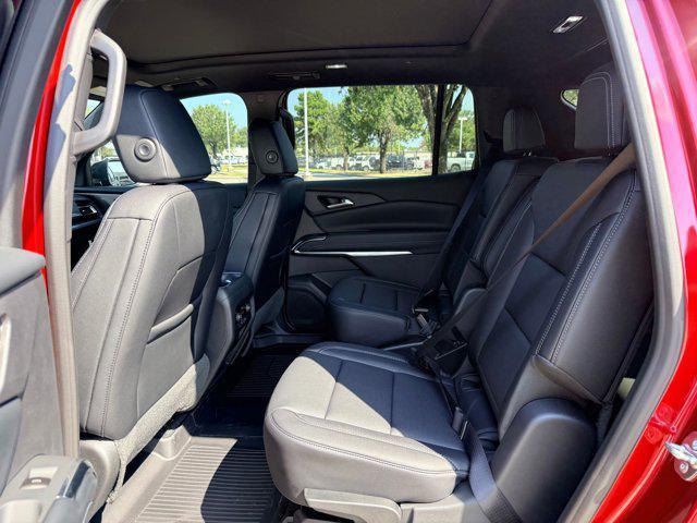 new 2026 Chevrolet Traverse car, priced at $45,081
