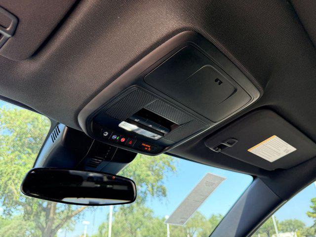 new 2026 Chevrolet Traverse car, priced at $45,081