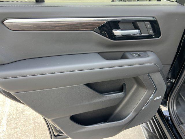 new 2025 Chevrolet Tahoe car, priced at $64,880