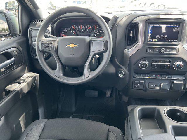 new 2025 Chevrolet Silverado 1500 car, priced at $39,570