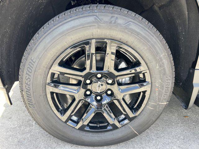 new 2025 Chevrolet Silverado 1500 car, priced at $39,570