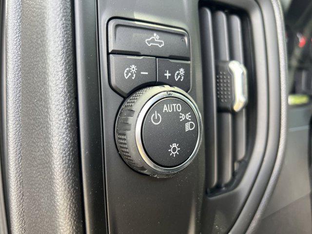 new 2025 Chevrolet Silverado 1500 car, priced at $39,570