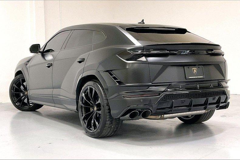 used 2024 Lamborghini Urus car, priced at $284,991