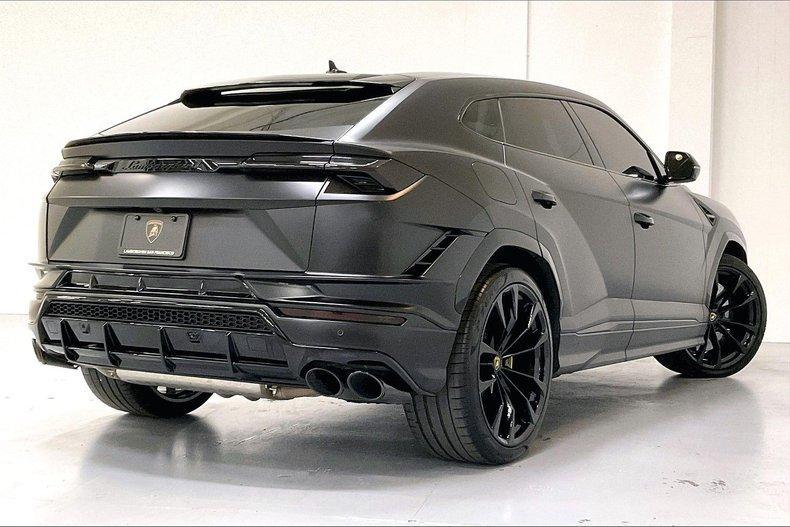 used 2024 Lamborghini Urus car, priced at $284,991