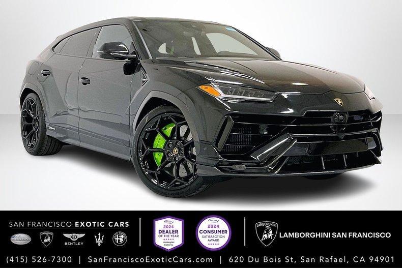 used 2024 Lamborghini Urus car, priced at $321,205