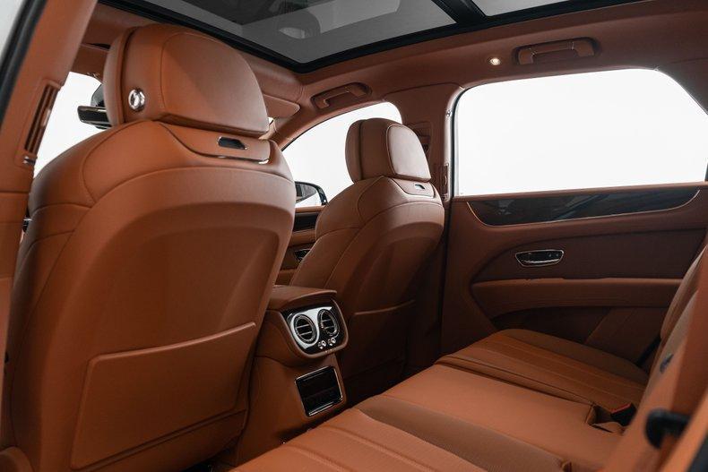 used 2022 Bentley Bentayga car, priced at $179,991