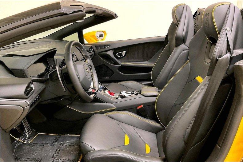 used 2021 Lamborghini Huracan EVO car, priced at $299,991