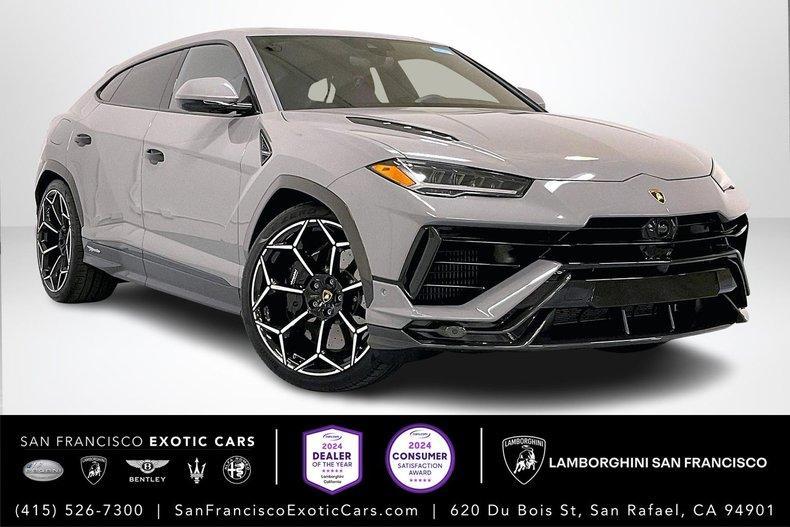 used 2024 Lamborghini Urus car, priced at $331,092