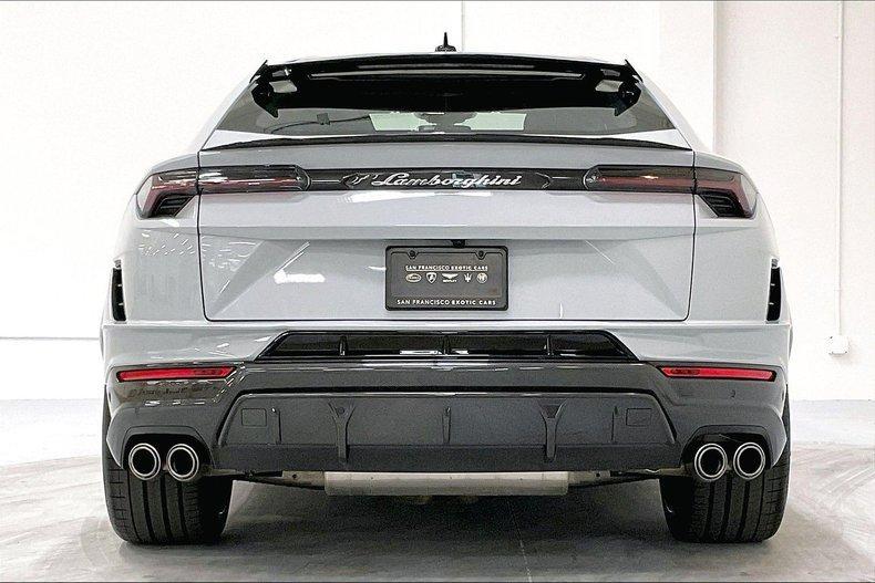 used 2023 Lamborghini Urus car, priced at $299,991