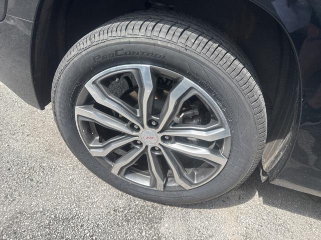 used 2020 GMC Terrain car, priced at $26,209