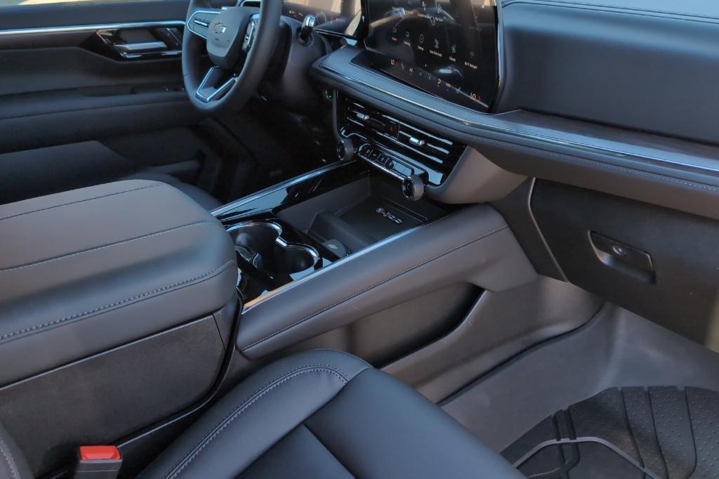 new 2026 Chevrolet Suburban car, priced at $85,865