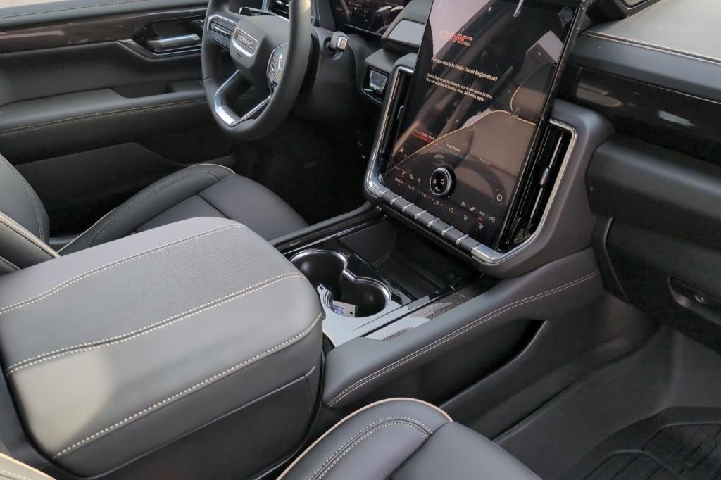 new 2026 GMC Yukon car, priced at $85,235