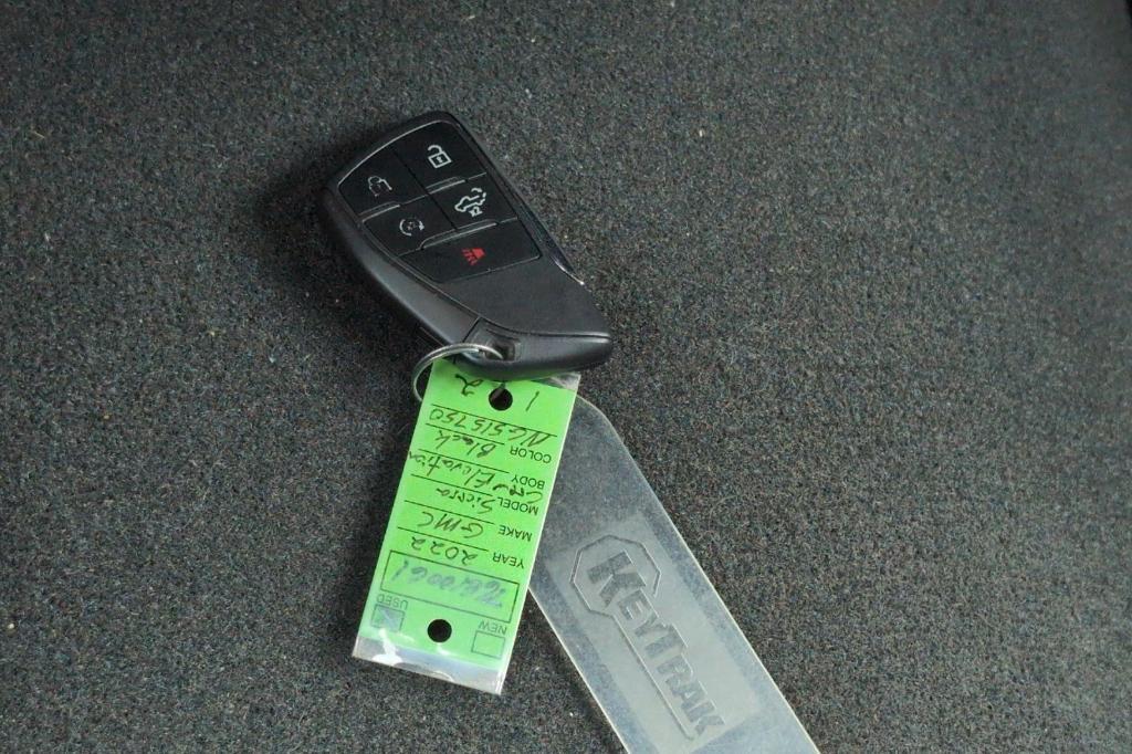 used 2022 GMC Sierra 1500 car, priced at $40,285