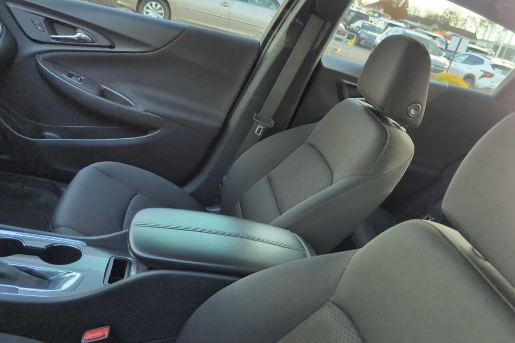 used 2019 Chevrolet Malibu car, priced at $12,876