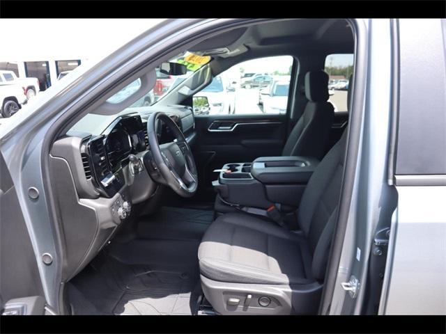 new 2025 Chevrolet Silverado 1500 car, priced at $52,669