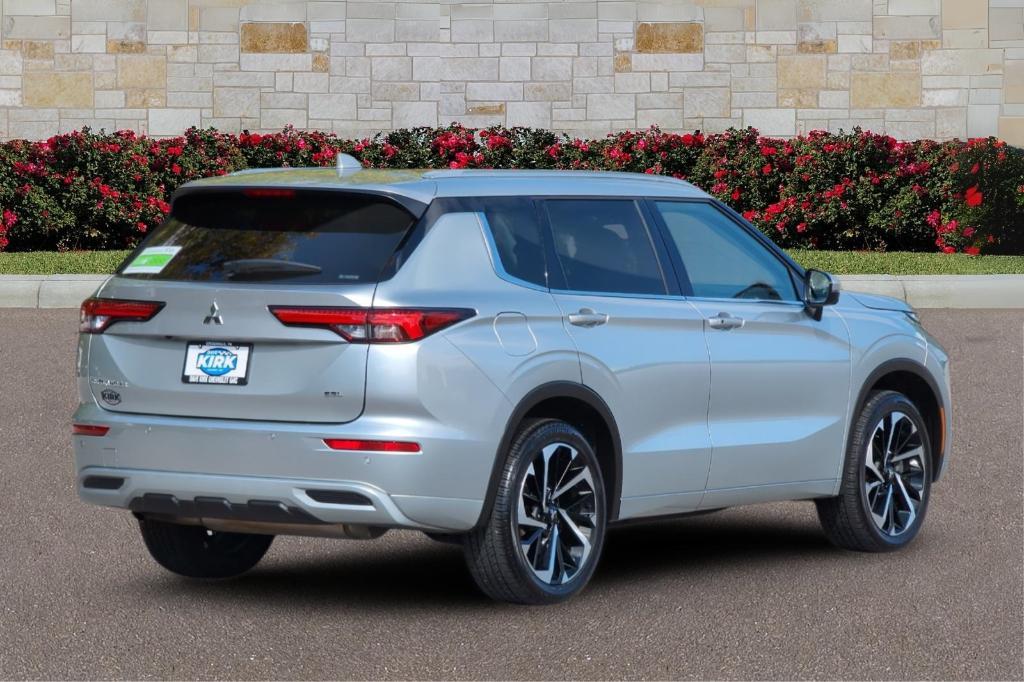 used 2024 Mitsubishi Outlander car