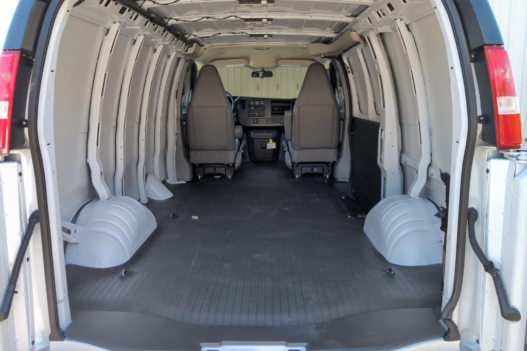 new 2025 GMC Savana 2500 car, priced at $49,175