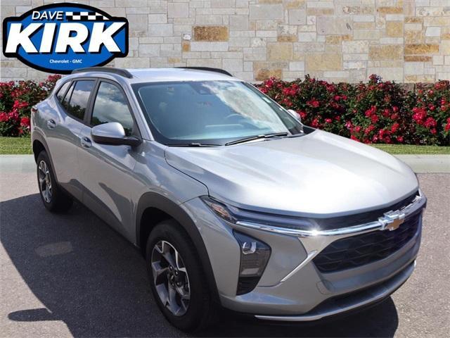 new 2025 Chevrolet Trax car, priced at $25,260