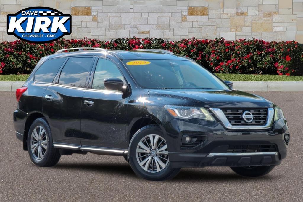 used 2019 Nissan Pathfinder car, priced at $17,594