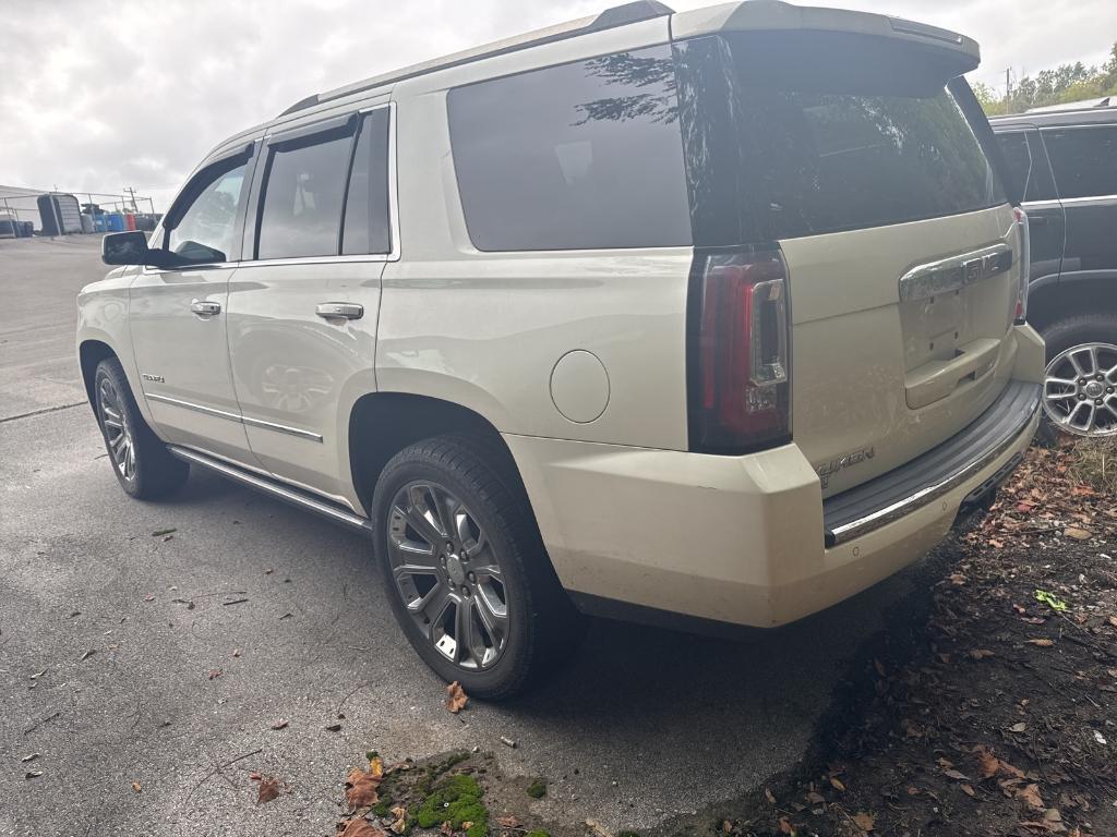 used 2015 GMC Yukon car, priced at $19,712