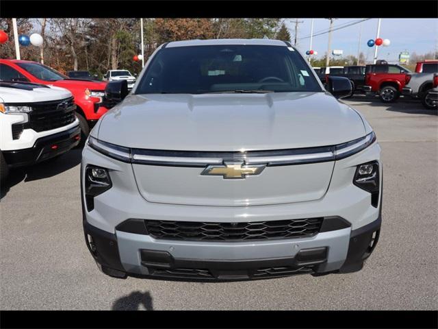 new 2025 Chevrolet Silverado EV car, priced at $76,760