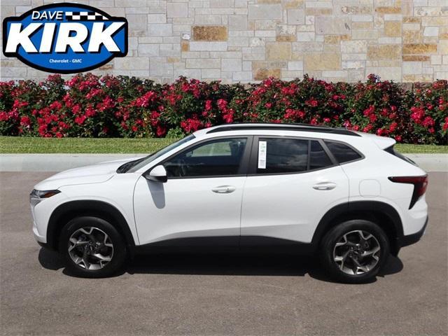 new 2025 Chevrolet Trax car, priced at $24,690