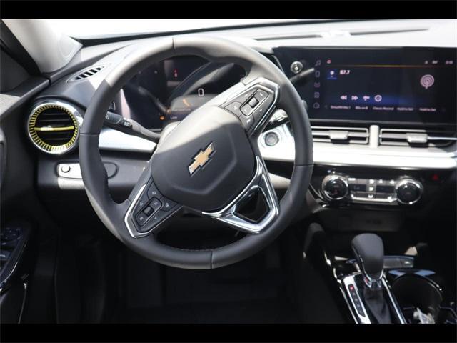 new 2025 Chevrolet Trax car, priced at $24,690
