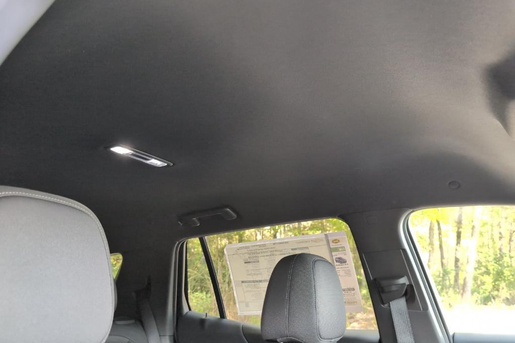 new 2026 Chevrolet Equinox car, priced at $29,090