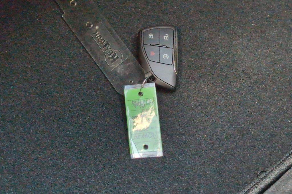 new 2026 Chevrolet Equinox car, priced at $29,090