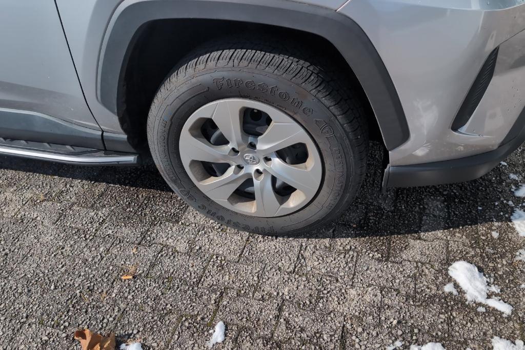 used 2021 Toyota RAV4 car, priced at $22,998