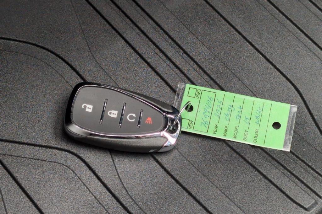 new 2025 Chevrolet Trax car, priced at $26,585