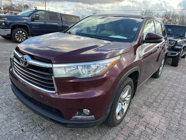 used 2016 Toyota Highlander car