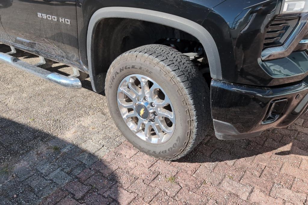 used 2025 Chevrolet Silverado 2500 car, priced at $71,478