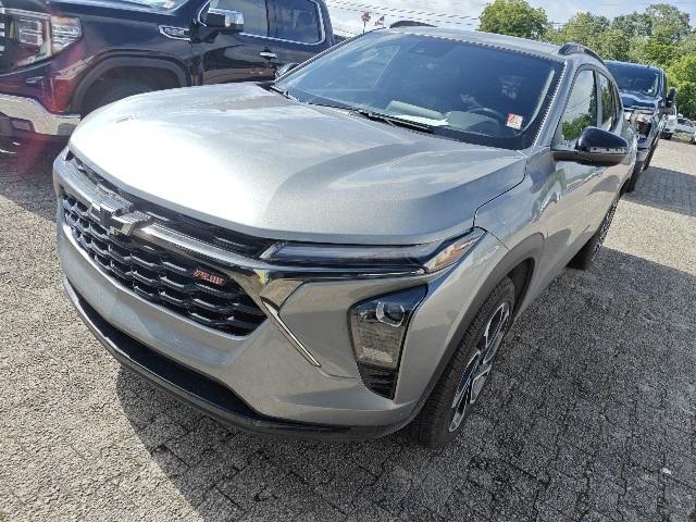 used 2025 Chevrolet Trax car