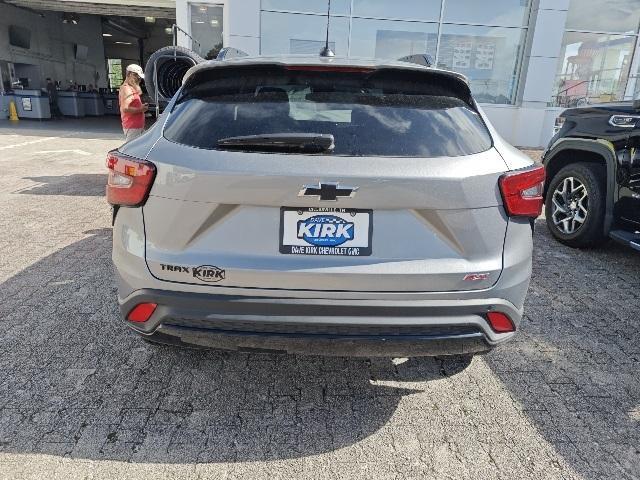 used 2025 Chevrolet Trax car