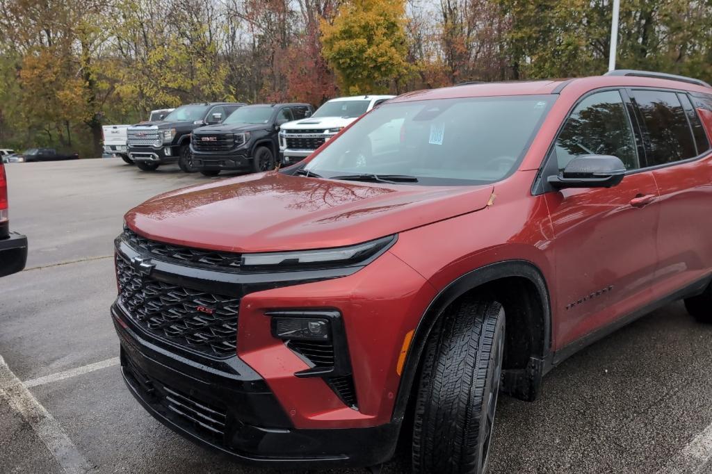 used 2025 Chevrolet Traverse car, priced at $50,323
