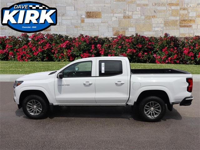 new 2025 Chevrolet Colorado car, priced at $39,090