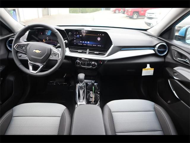 new 2025 Chevrolet Trax car, priced at $26,000