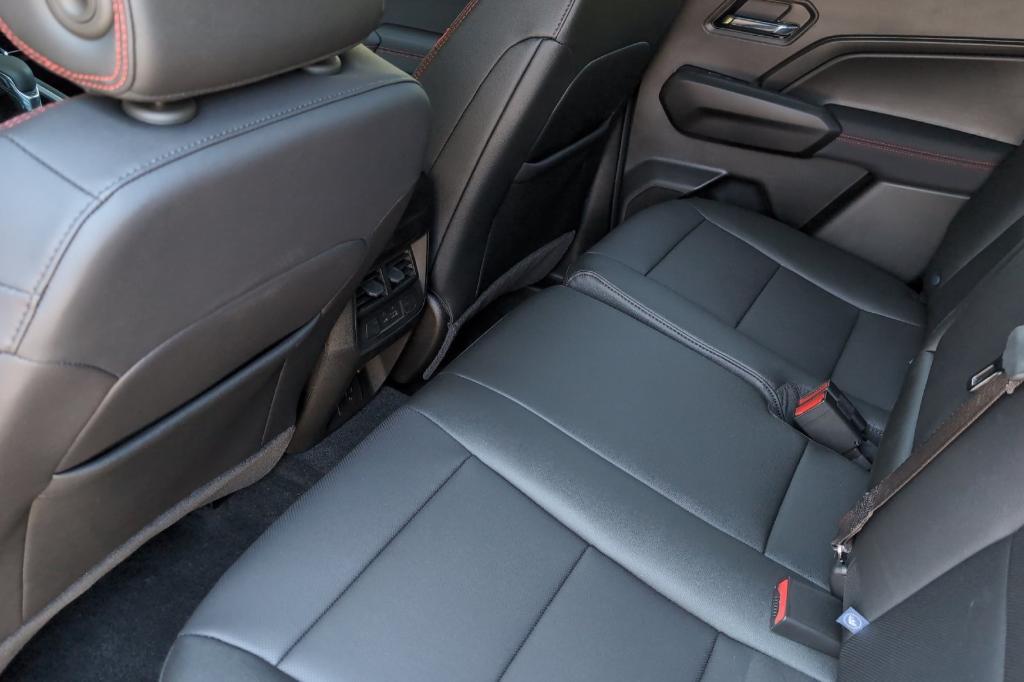 new 2025 Chevrolet Colorado car, priced at $48,902
