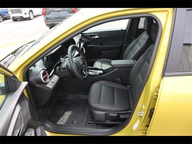 new 2025 Chevrolet Trax car, priced at $26,785