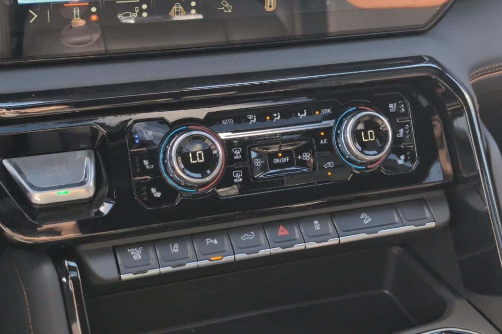 new 2026 GMC Sierra 2500 car, priced at $90,350