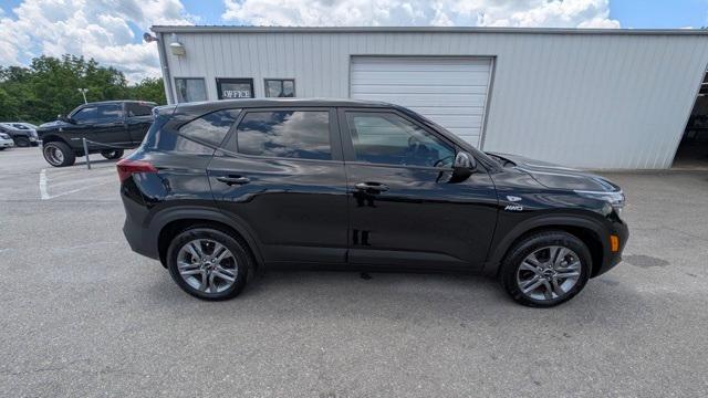 used 2023 Kia Seltos car, priced at $23,502