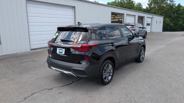 used 2023 Kia Seltos car, priced at $23,502