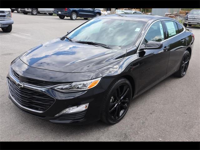 new 2025 Chevrolet Malibu car, priced at $35,660