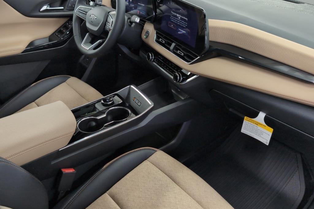 new 2026 Chevrolet Equinox car, priced at $41,230